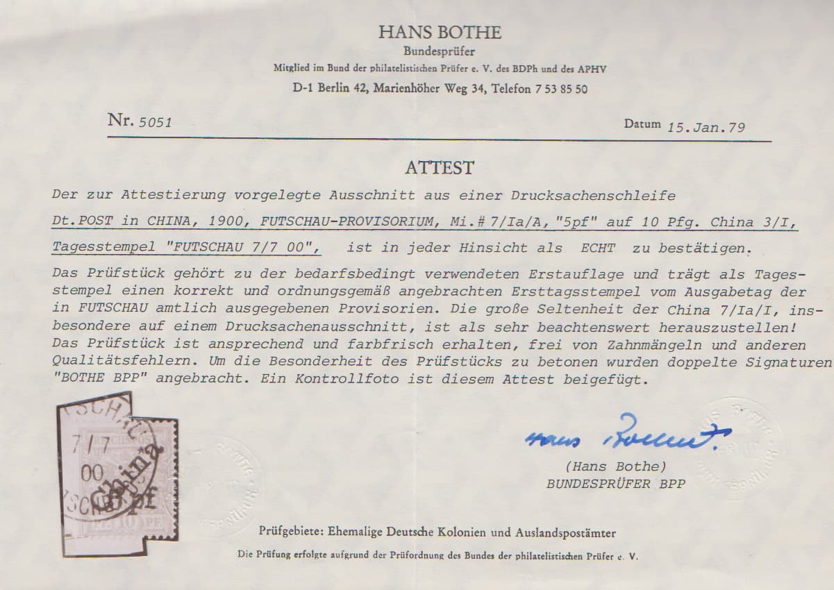 Los 932 - 5 Pf. a. 10 Pfg., tadelloses Exemplar auf Streifband-Ausschnitt ("Foochow Tea Report") mit sauberem Ersttagsstempel "Futschau 7/7 00". Als Bedarfsstück stellt das Futschau-Provisorium mit diagonalem Aufdruck (Auflage 100 Exemplare) eine der größten Seltenheiten der Deutschen Post in China dar. Selbst von der 2. Auflage mit steilem Aufdruck (Auflage 1400 Exemplare) sind bedarfsmäßig verwendet nur zwei Postkarten und ein weiteres Streifband bekannt, welches sich im Deutschen Postmuseum in Bonn (Museumsstiftung Post und Telekommunikation) befindet, doppelt sign. und Fotoattest Bothe, sowie Fotoattest Jäschke-L. Mi. 7500,- ++